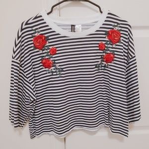 {new w/o tag} h&m striped rose crop top